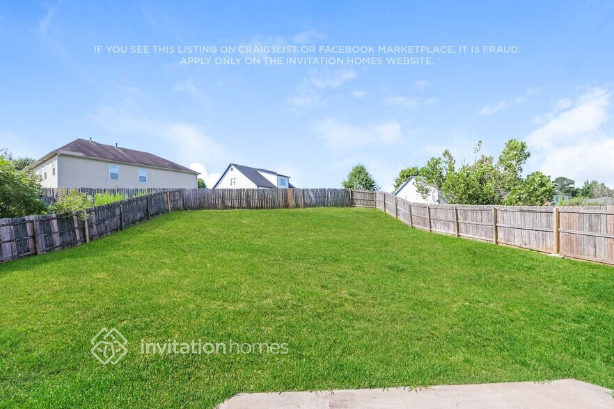 Building Photo - 6324 Stonelake Dr SW