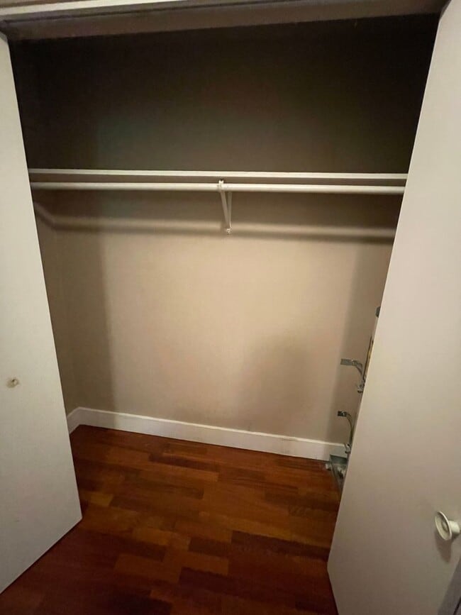 Building Photo - 6801 SW Terri Ct