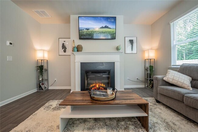 Building Photo - 454 Burgundy Terrace SE