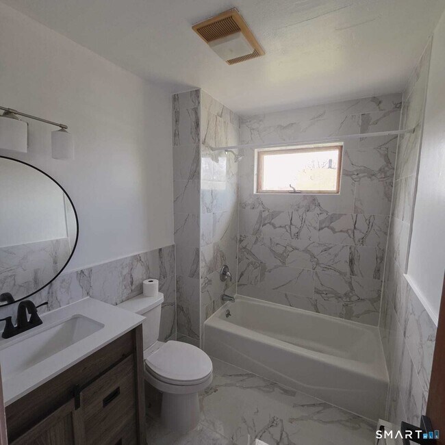 Building Photo - 124 Geddes Terrace