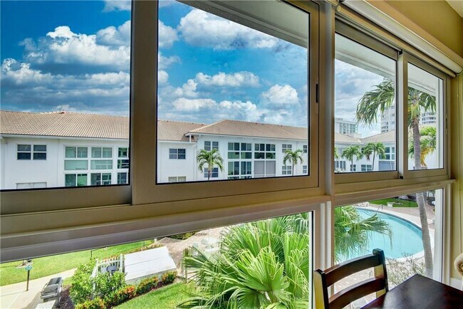 Building Photo - 1461 S Ocean Blvd