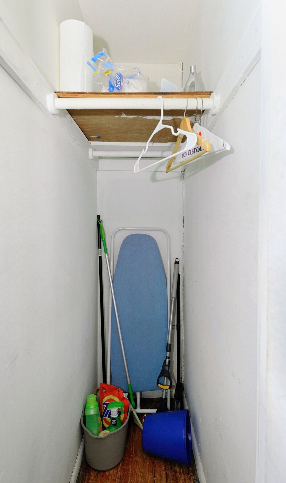 Building Photo - 400 W 36th St.