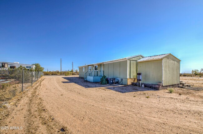 Building Photo - 20968 E Florence-Kelvin Hwy