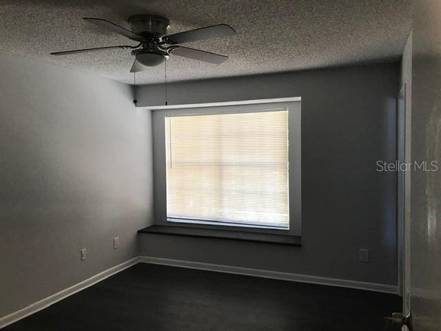 Building Photo - 11141 Essex Ridge Ct