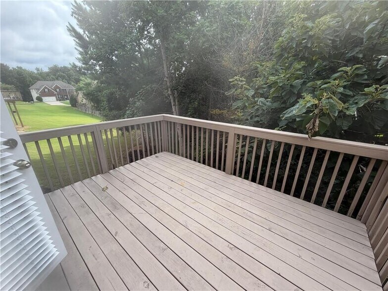 Building Photo - 325 Cranbrooke Cir