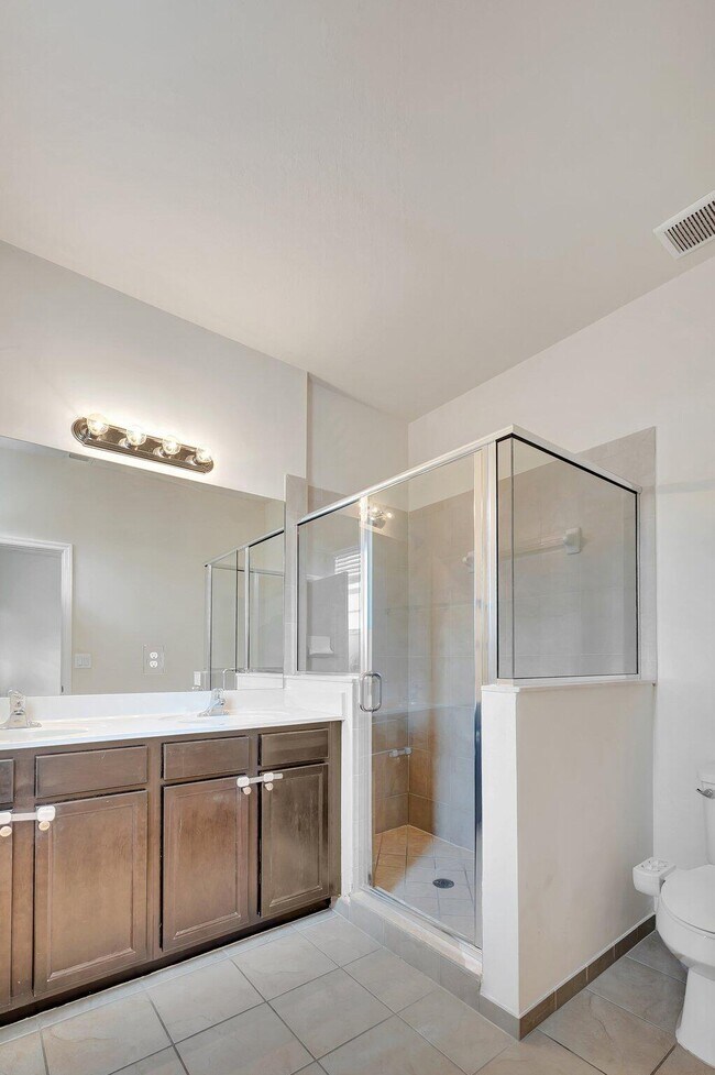 Building Photo - 9480 SW 171st Ct