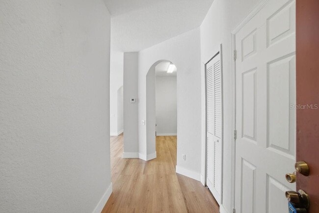 Building Photo - 3190 Dante Dr