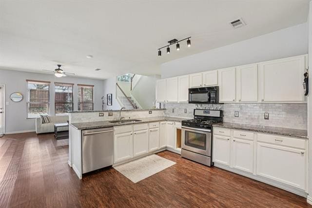 Building Photo - 5825 Shetland Cir