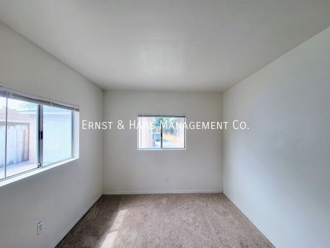 Building Photo - 8142 California St