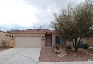 Building Photo - 4 Bedroom in Sahuarita!!