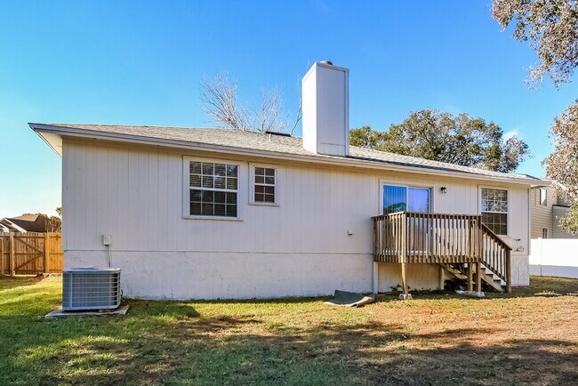 Building Photo - 8217 Glasgow Ct