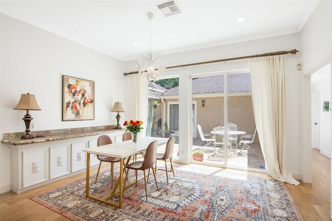 Building Photo - 354 Tealwood Dr