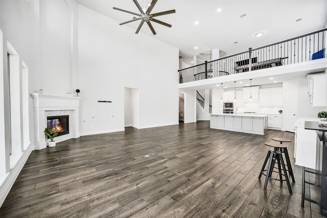 Building Photo - 15014 Little Fox Canyon Tr