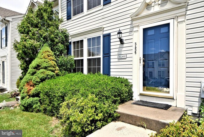 Building Photo - 3435 Westview Dr