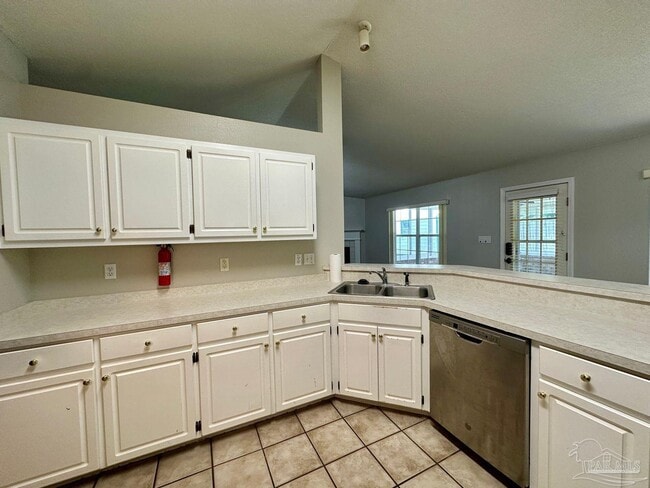 Building Photo - 6068 Toulouse Dr