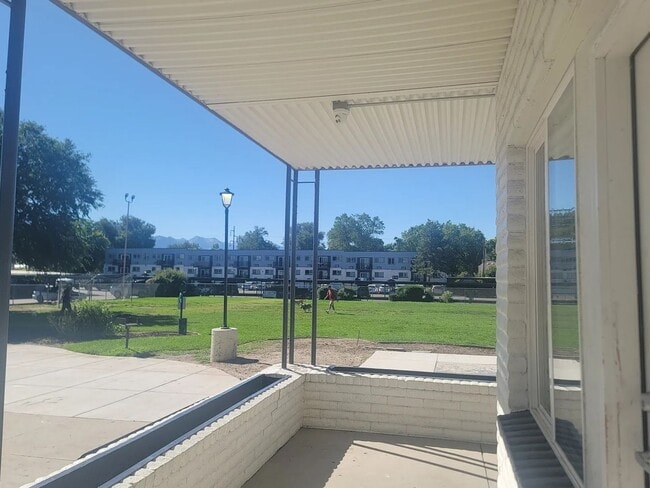 Building Photo - 751 S 300 E