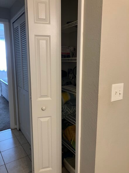 Building Photo - 6435 Manhattan Village Ave