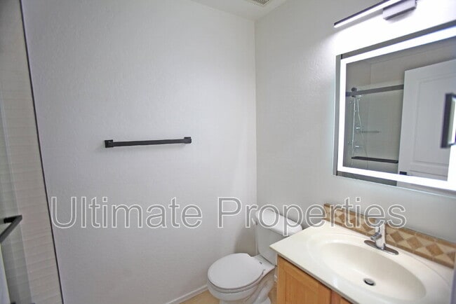Building Photo - 15313 N 104th Way