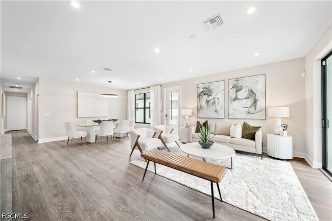 Building Photo - 13068 Georges Cay Pl