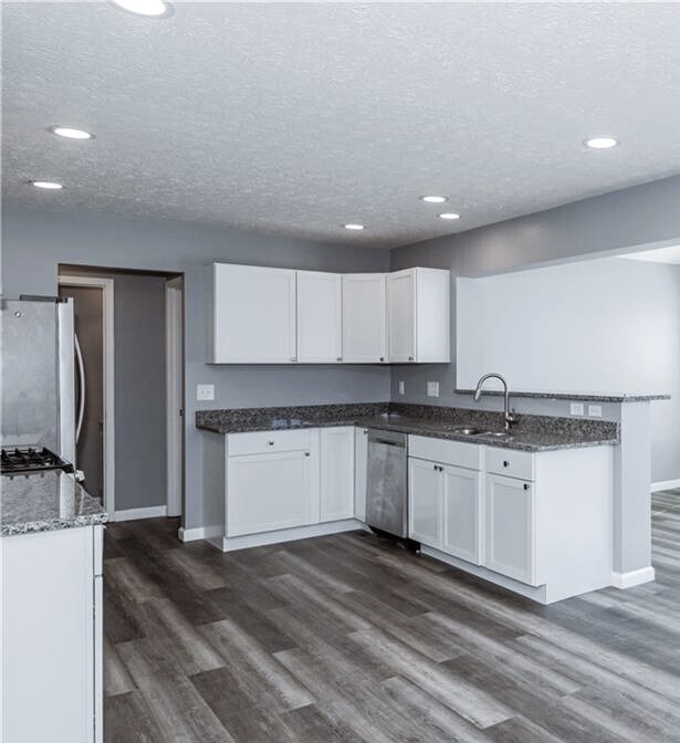 Building Photo - 3601 Empire Dr