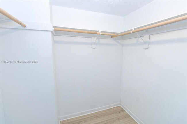 Building Photo - 2903 NE 163rd St