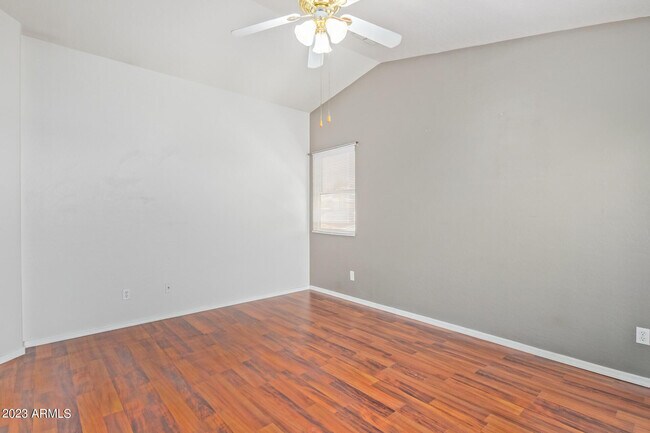 Building Photo - 3316 E Tierra Buena Ln