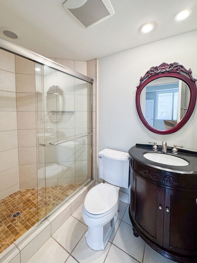 Building Photo - Coming Soon! Lavish Estate Home w/4700sf+C...