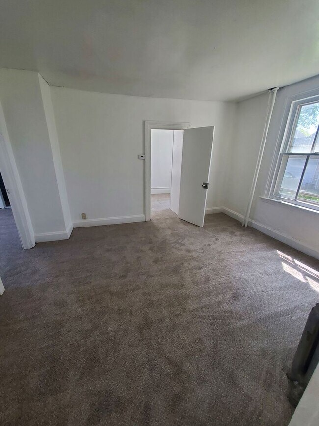 Building Photo - 5026-5028 18th Ave. (Duplex)