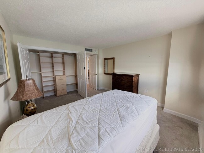 Building Photo - 5600 N Flagler Dr