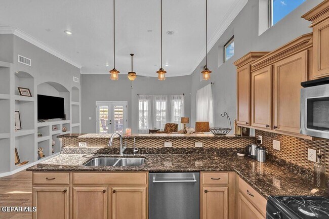 Building Photo - 5457 Pedro Lucero Dr