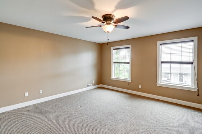 Building Photo - 258 Cool Creek Way