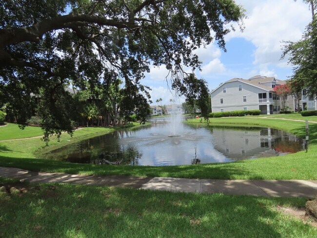 Building Photo - Orlando Park Central Gated Resort Style Co...