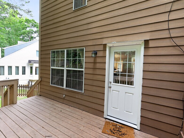 Building Photo - 5124 Laurel Bridge Ct SE