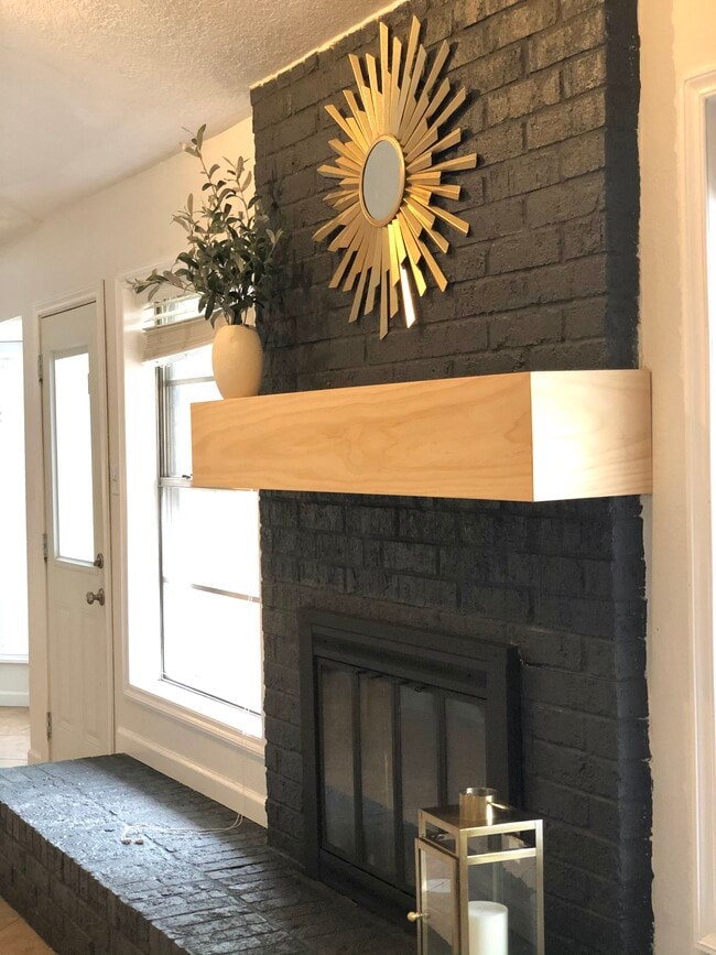 Building Photo - 11511 Kirkvalley Dr