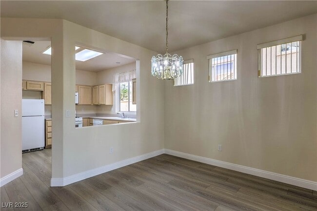 Building Photo - 10634 Sky Meadows Ave