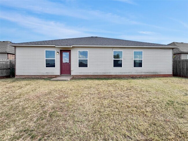 Building Photo - 3517 SE 94th St