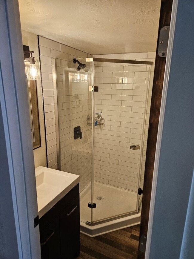 Building Photo - SAM 1718