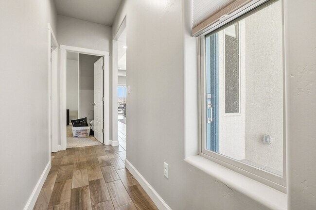 Building Photo - Beautifully Maintained 3 Bedroom Home in Mesa Village