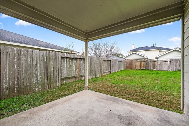 Building Photo - 1411 Heathcote Ln