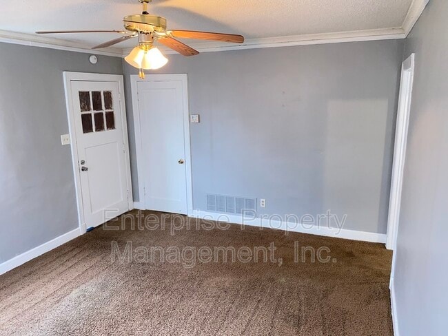 Building Photo - 3654 Mason Ave