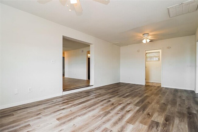 Building Photo - 2740 38th St S