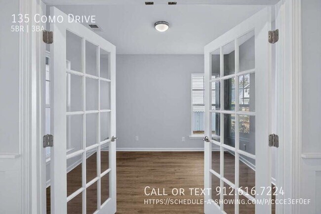 Building Photo - 135 Como Dr