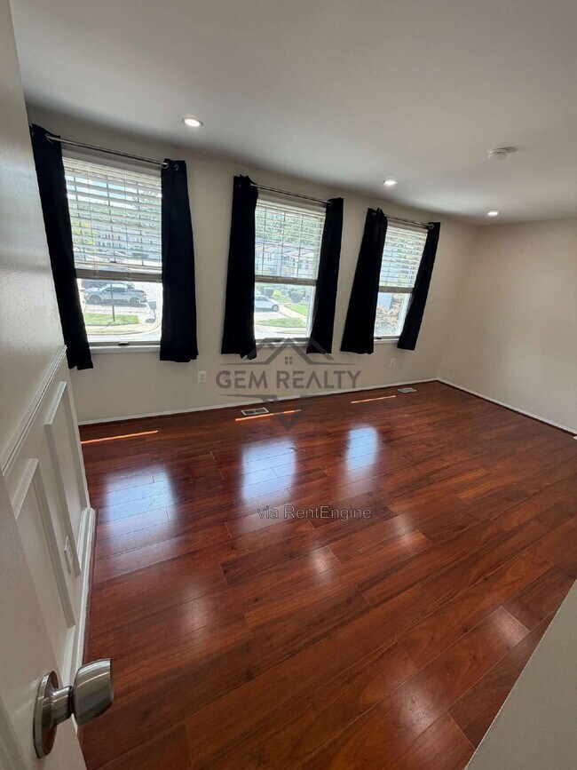 Building Photo - 13506 Bentley Cir