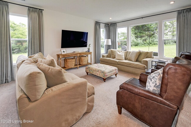 Building Photo - 3407 Grassland Ct