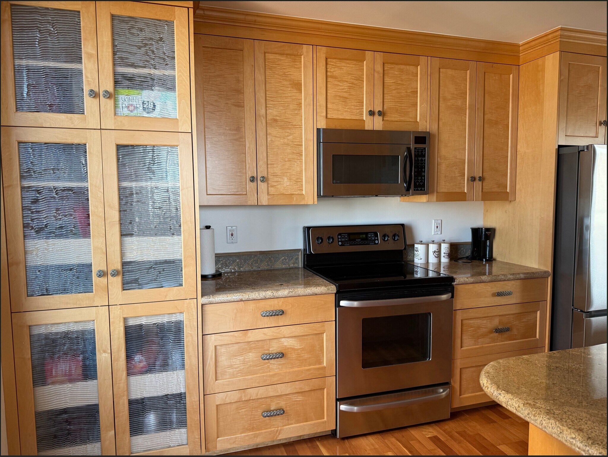 Building Photo - 150 Lombard St