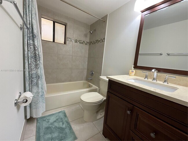 Building Photo - 8075 SW 107th Ave