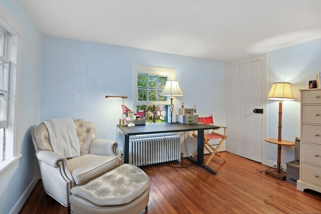 Building Photo - 83 Linden Ave