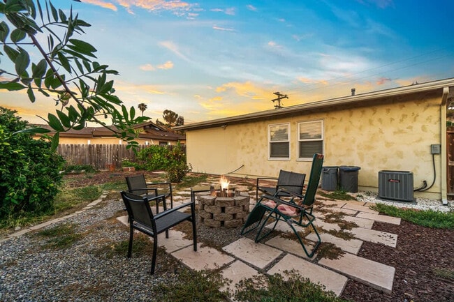 Building Photo - 6090 Rock St