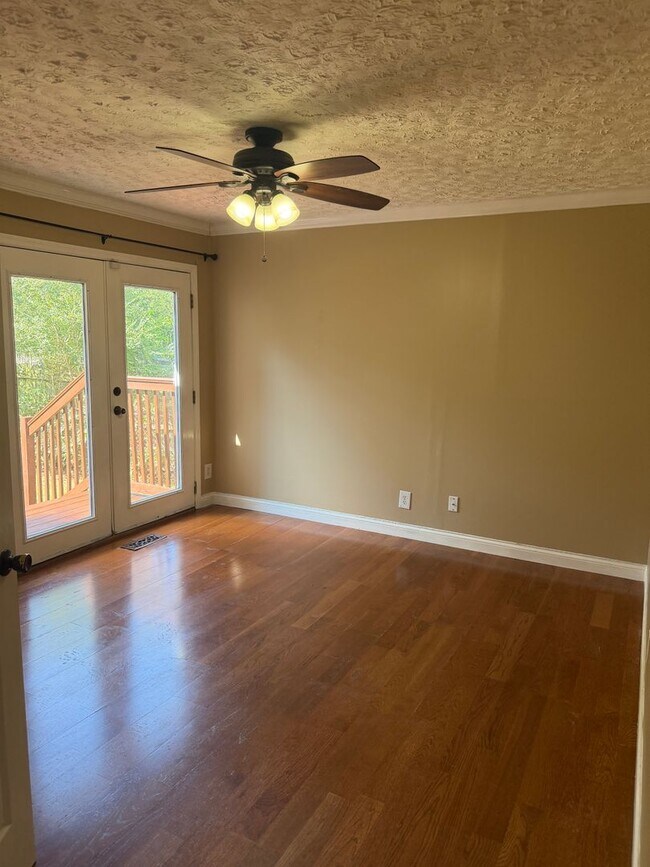 Building Photo - 4134 E Freedom Cir