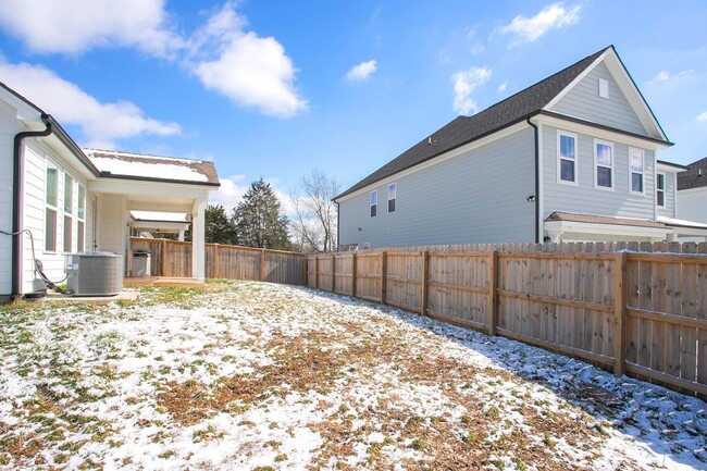 Building Photo - 170 Portico Pl